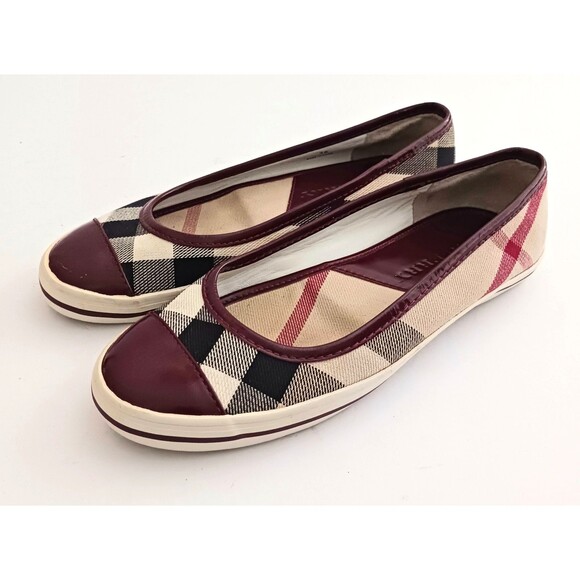 Burberry Nova Check Ballet Flat Burgundy Patent Cap Toe Rubber Bumper EU 35 US 5 - Picture 13 of 13